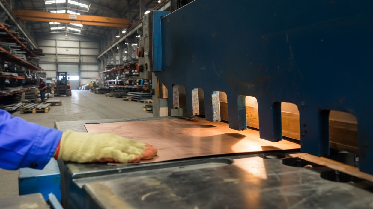 Çelik Giyotin Kesim İşlemi Detayları