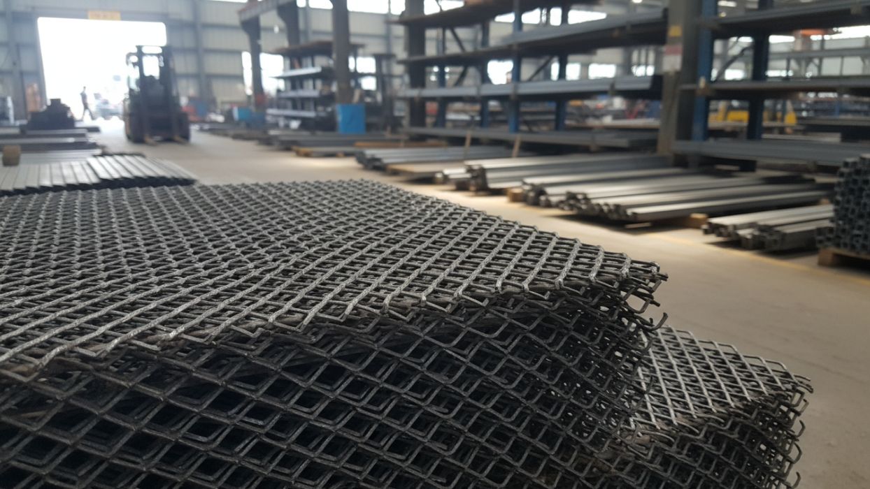 Genişletilmiş Sac Levhalarda Baklava Göz Ölçüleri